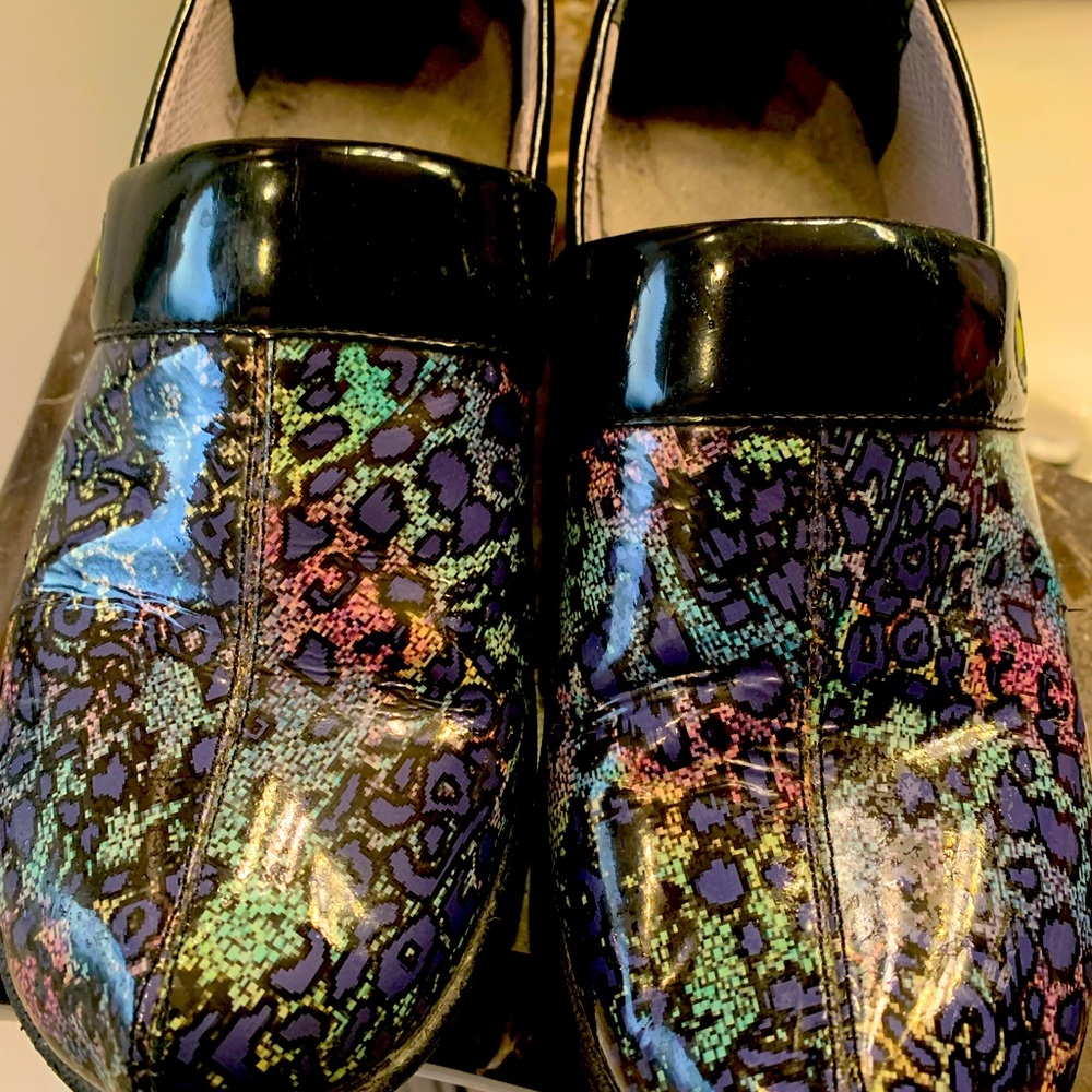 Work wonders by dansko shoe